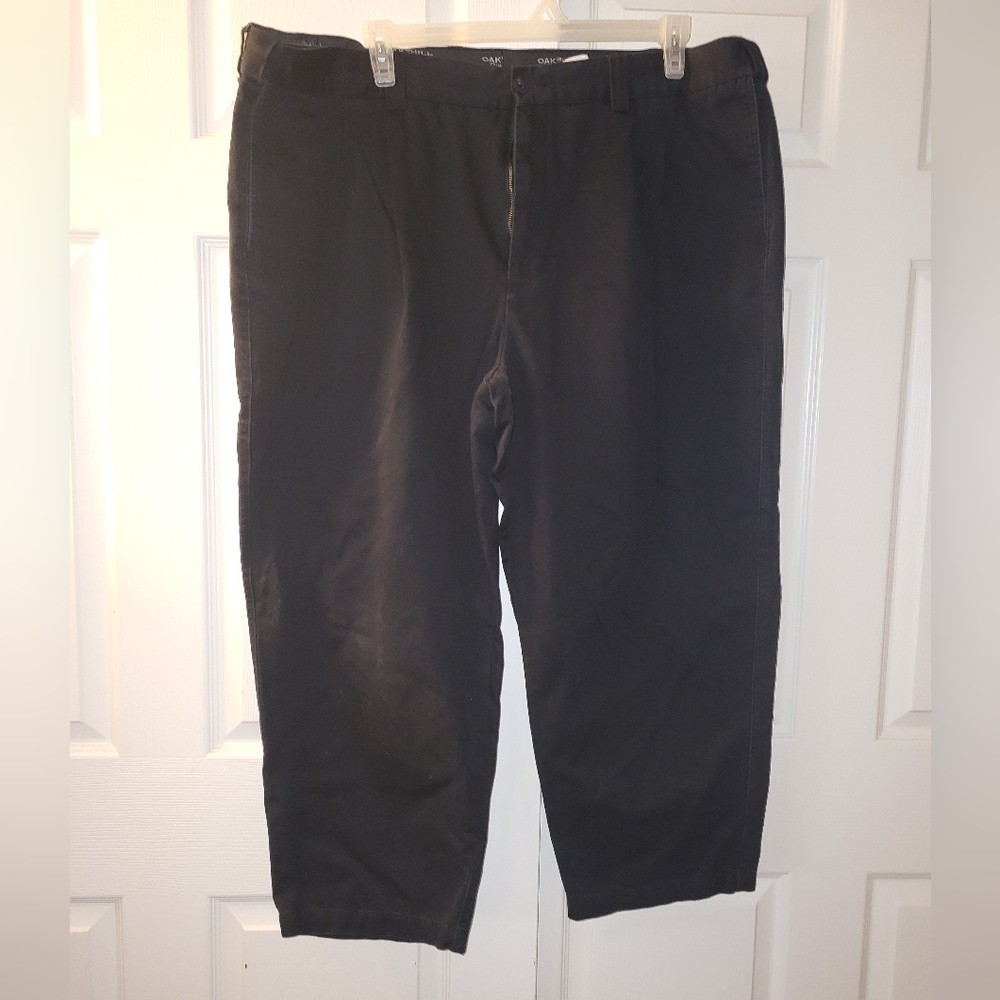 Black Chino Pants with Classic Design